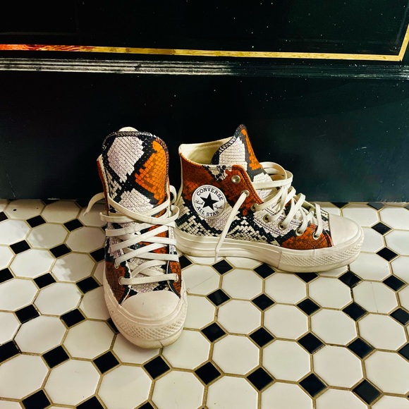 Converse women’s snake skin look - Picture 4 of 8